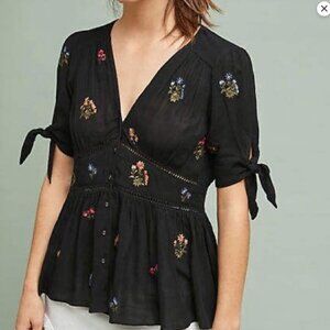 Anthropologie ranna Gill Susie embroidered blouse